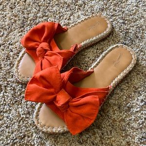 Women’s Universal Thread Sandals